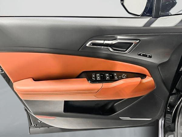2025 Kia Sportage EX PREMIUM-11