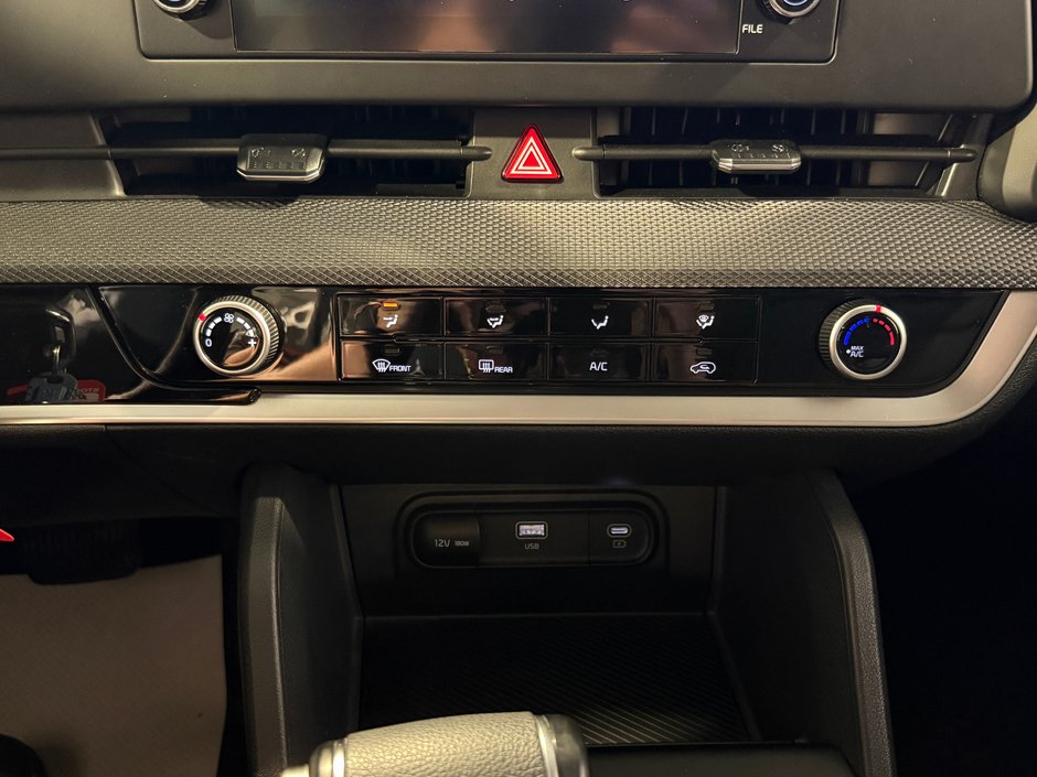 2025 Kia Sportage LX-21