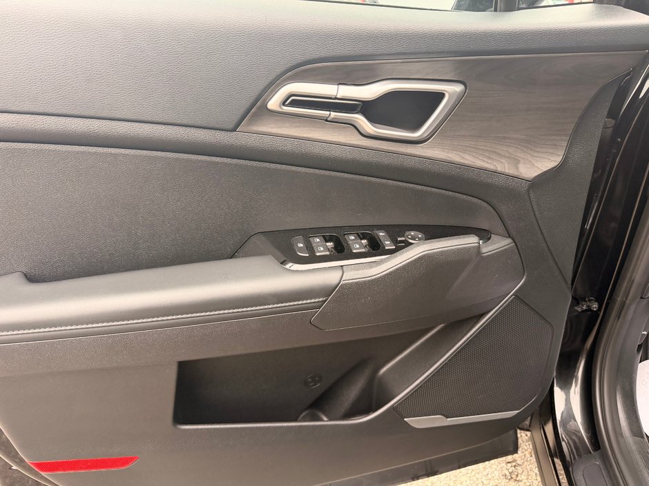 Kia Sportage X-LINE AWD 2025-11