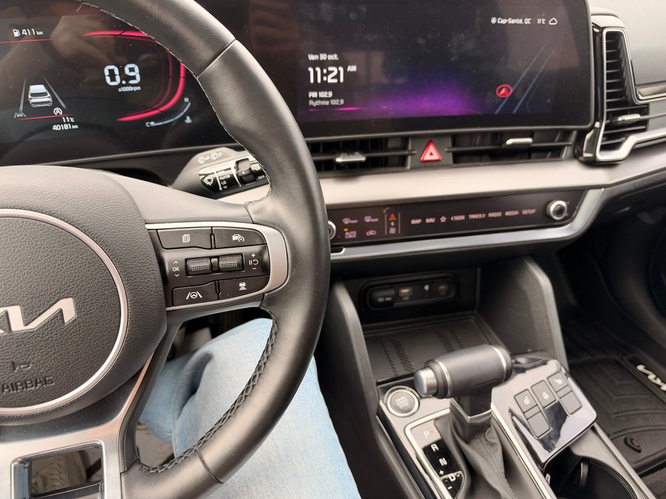 2025 Kia Sportage EX-18