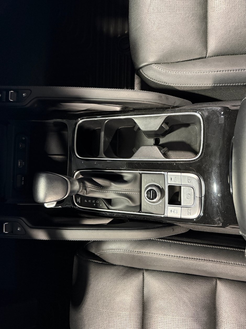Kia Telluride SX AWD 2024-23