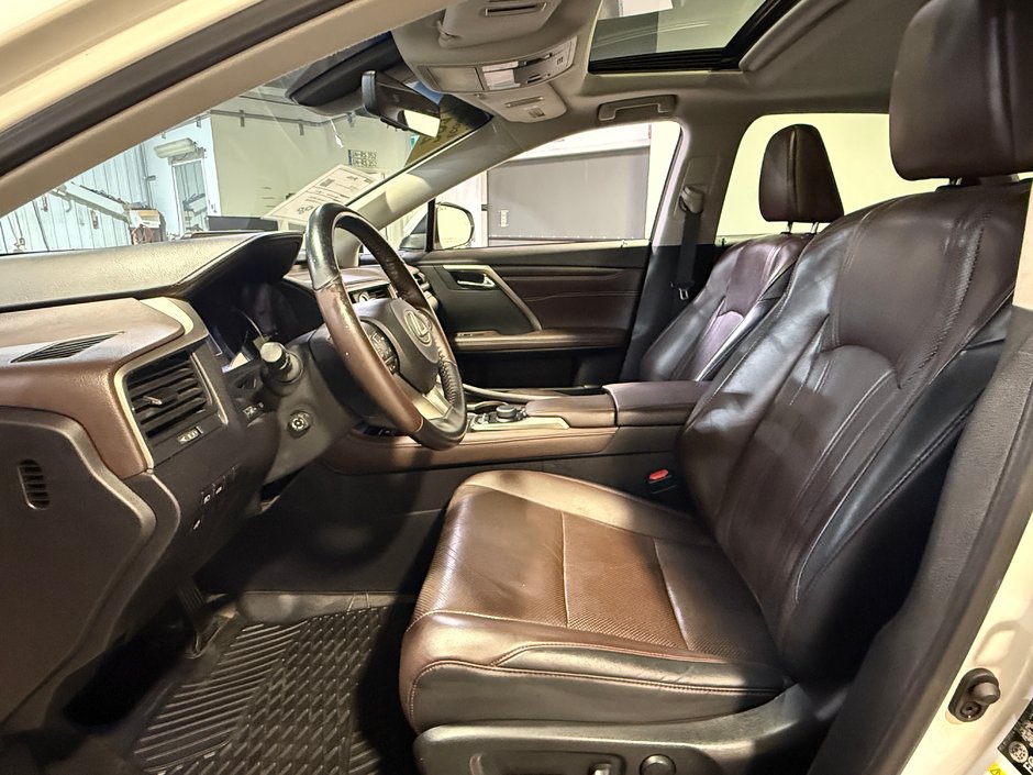 Lexus RX 350  2017-15