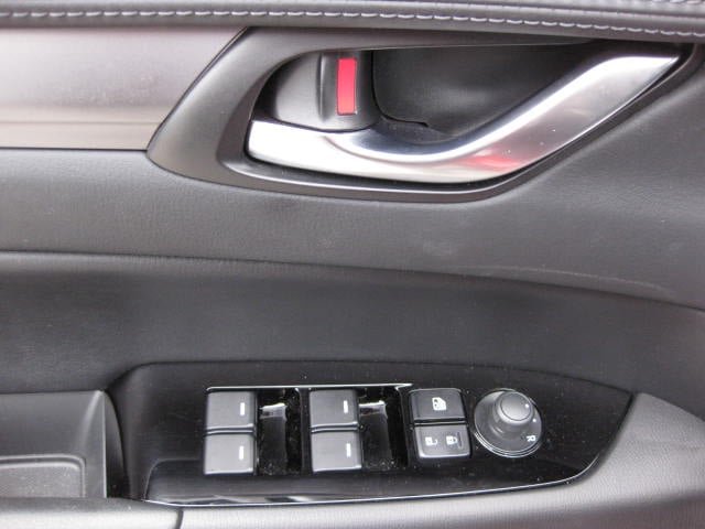 2025 Mazda CX-5 GS-8