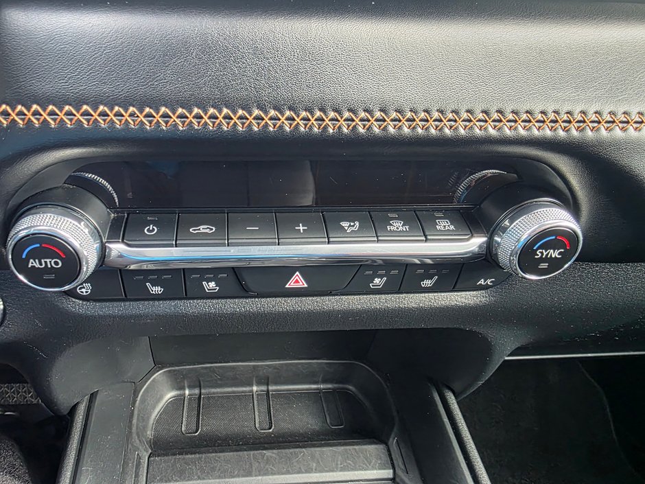 2024 Mazda CX-50 GT TURBO-17