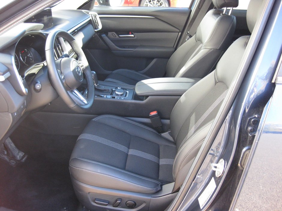 2025 Mazda CX-50 GS-LUXE-9