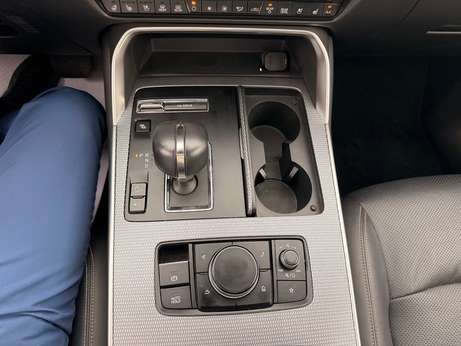 2024 Mazda CX-90 hybride rechargeable GT AWD-21