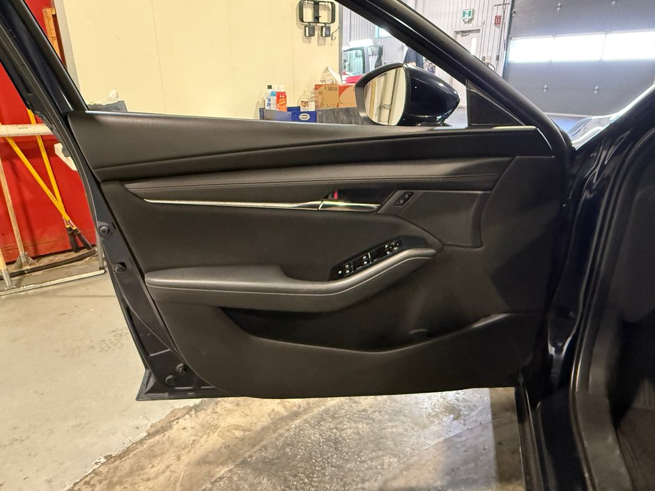 2019 Mazda 3 Sport GS AWD-10