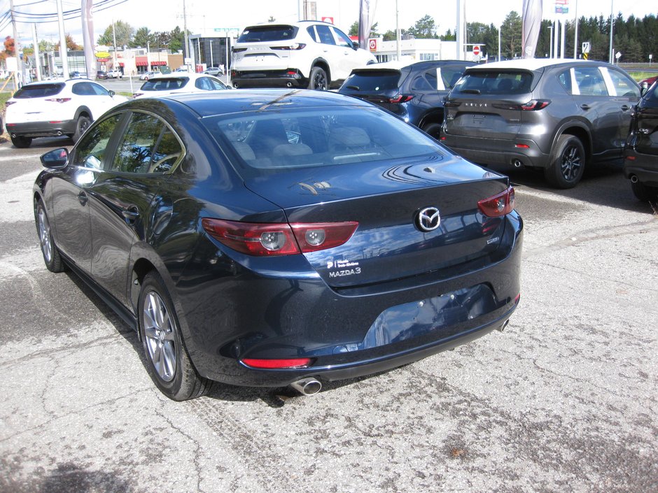 Mazda 3 GS 2019-3