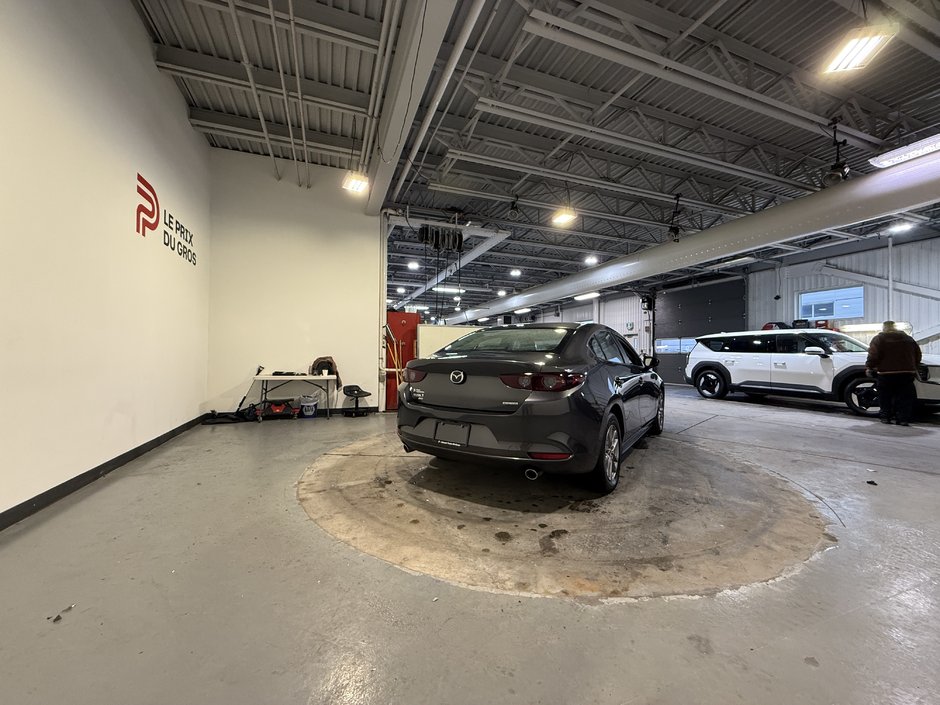 2021 Mazda 3 GS-2