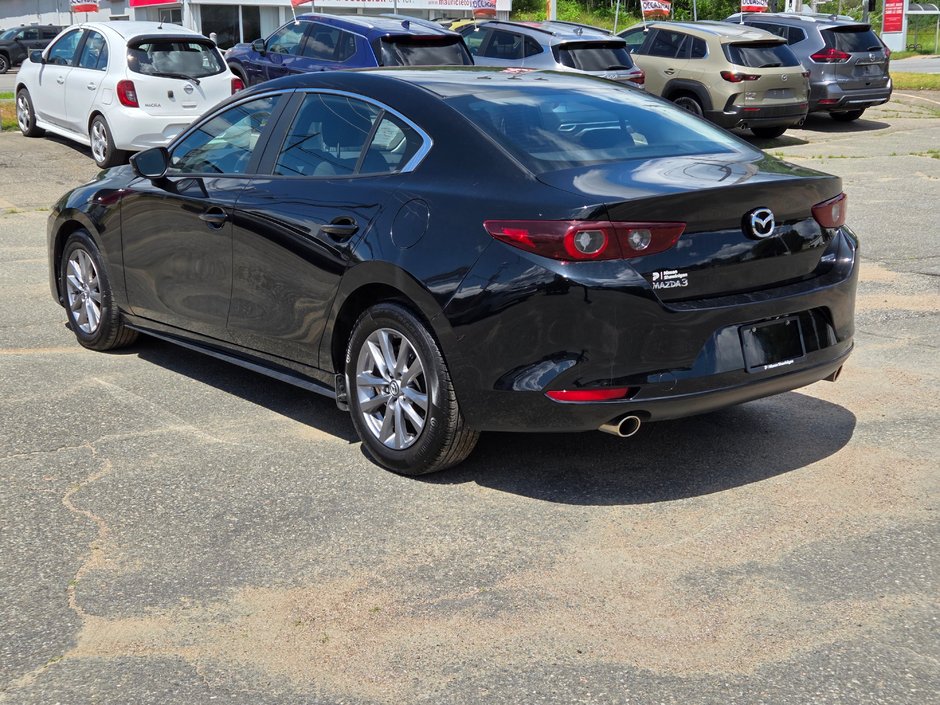 Mazda 3 GX 2022-4