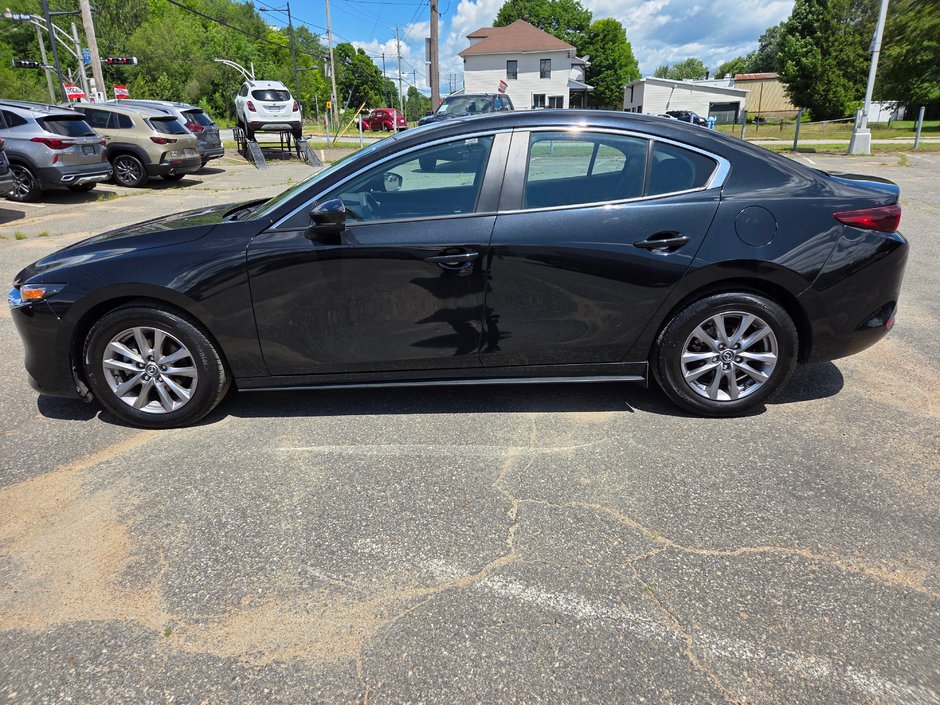 Mazda 3 GX 2022-5