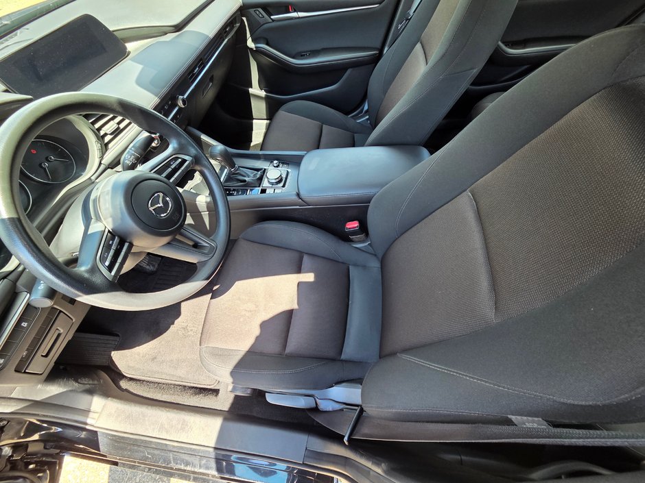 Mazda 3 GX 2022-11