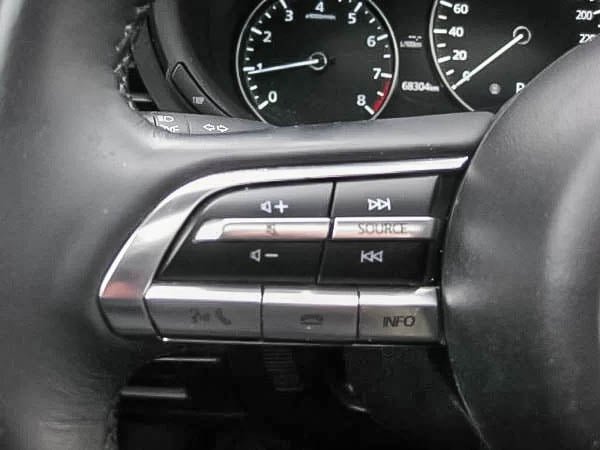 2023 Mazda 3 GS-LUXE-11