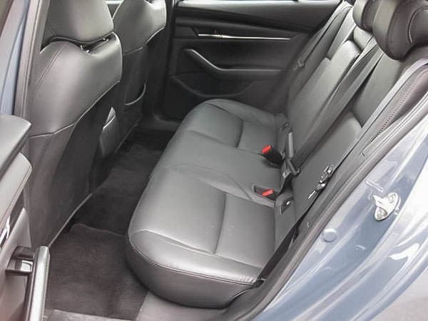 2023 Mazda 3 GS-LUXE-9