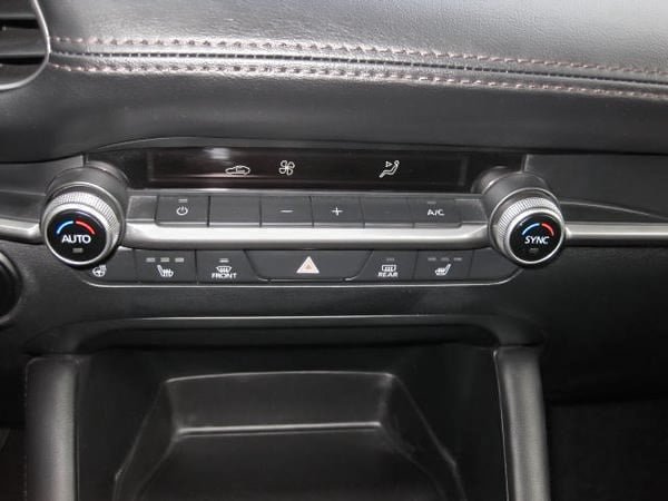 Mazda 3 GS 2023-16