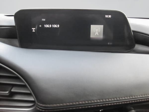 Mazda 3 GS 2023-14
