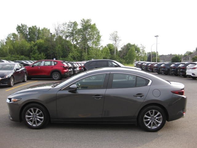 Mazda 3 GS 2023-2