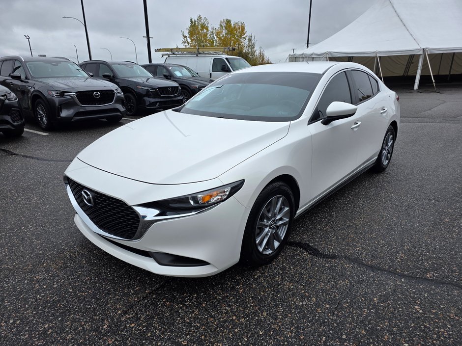 2024 Mazda 3 GX-1