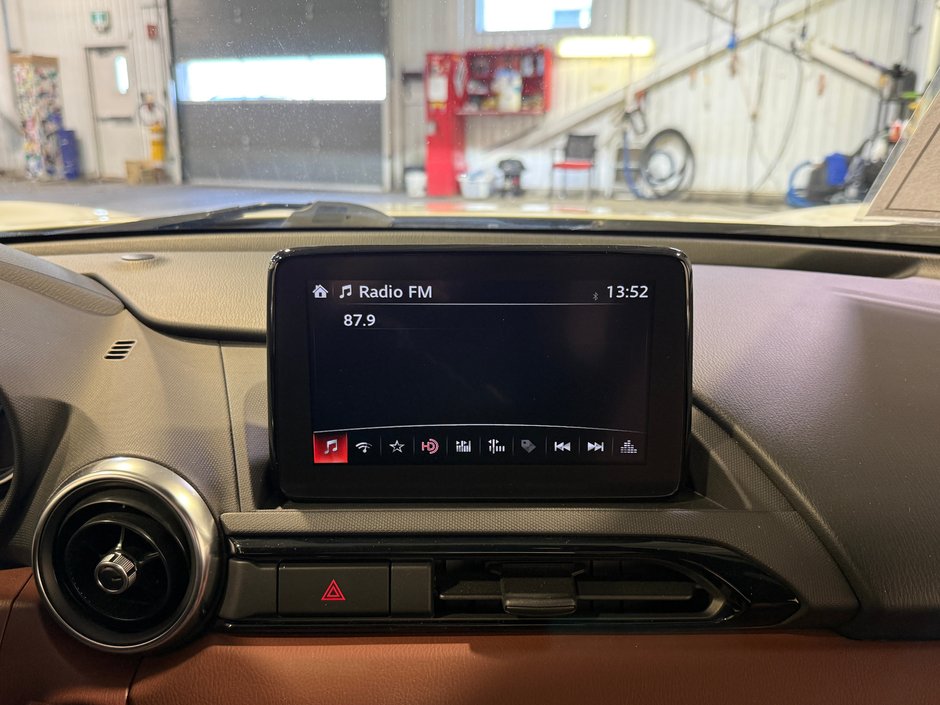 2019 Mazda MX-5 RF GT-19