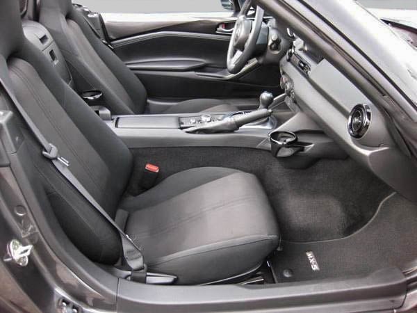 2021 Mazda MX-5 GS-26