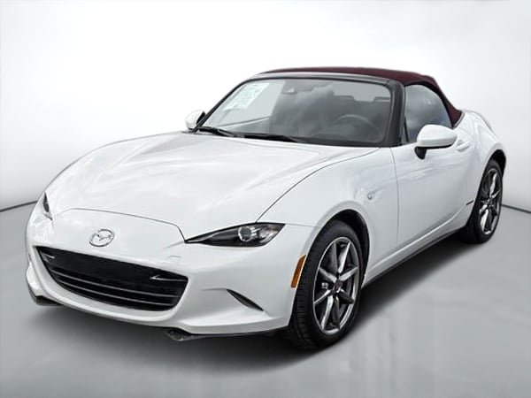 Mazda MX-5 100e anniversaire 2021-6