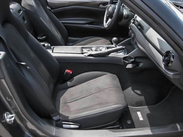 2025 Mazda MX-5 GS-P-26