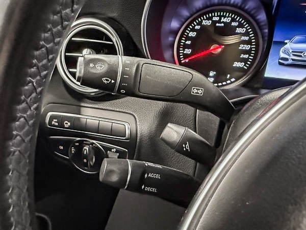 2018 Mercedes-Benz C-Class 300-16