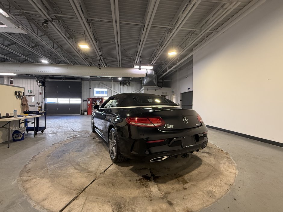 2018 Mercedes-Benz C-Class 300-4