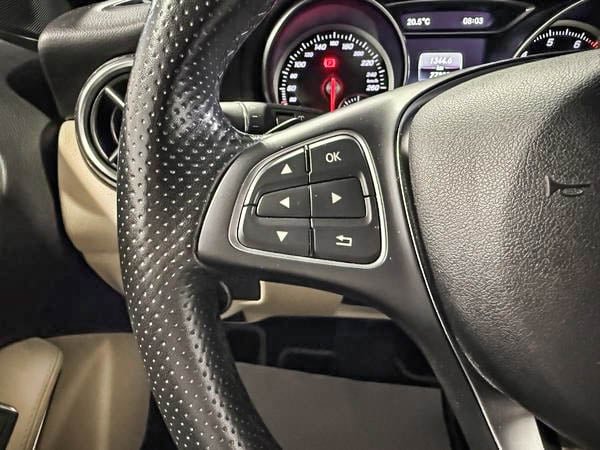 2018 Mercedes-Benz GLA 250-15