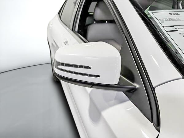 2018 Mercedes-Benz GLA 250-9