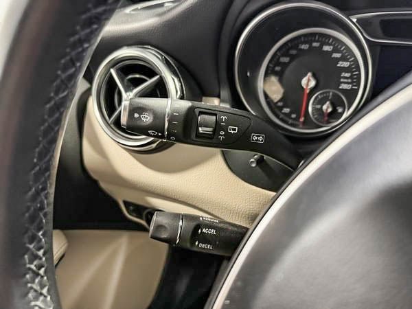 2018 Mercedes-Benz GLA 250-17