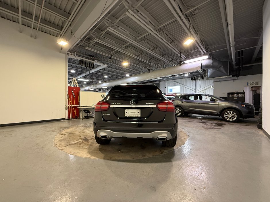 Mercedes-Benz GLA 250 2019-3