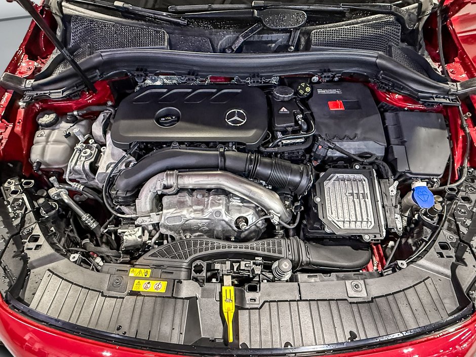 2025 Mercedes-Benz GLA 250 4MATIC-27