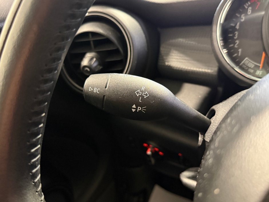 2020 MINI 3 portes Base-17