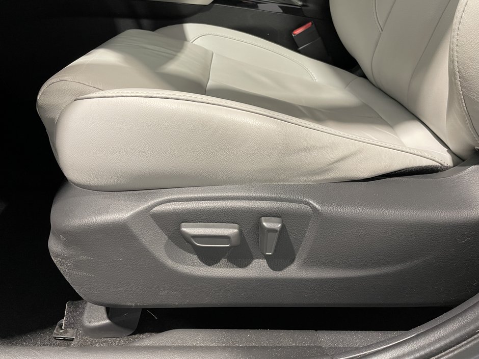 Mitsubishi Eclipse Cross GT AWD 2023-11