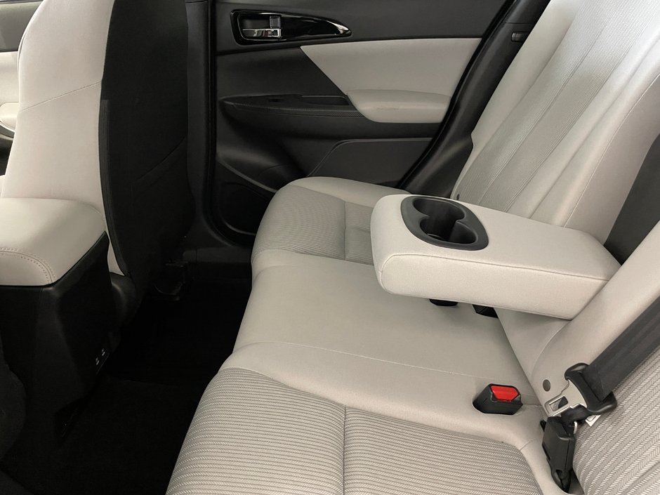 2026 Mitsubishi Eclipse Cross LE AWD-24