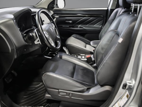 2018 Mitsubishi Outlander PHEV GT-12