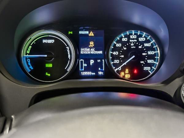 Mitsubishi Outlander PHEV SE AWD 2018-16