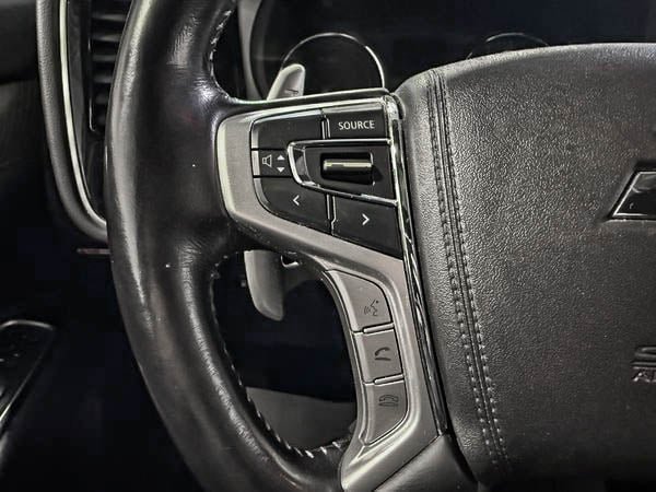 Mitsubishi Outlander PHEV SEL 2020-15