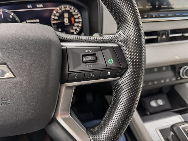 Mitsubishi Outlander PHEV GT AWD 2023-16