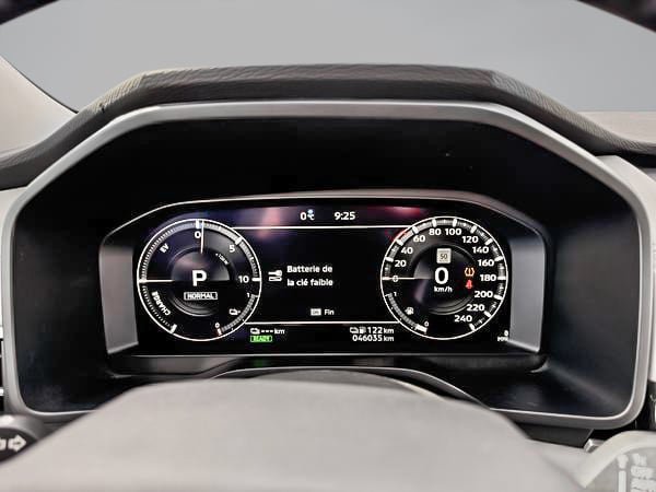Mitsubishi Outlander PHEV GT AWD 2023-17