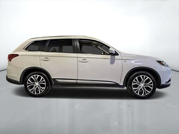 Mitsubishi Outlander GT 2016-1