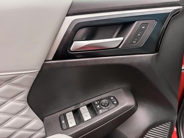 2022 Mitsubishi Outlander SEL-11