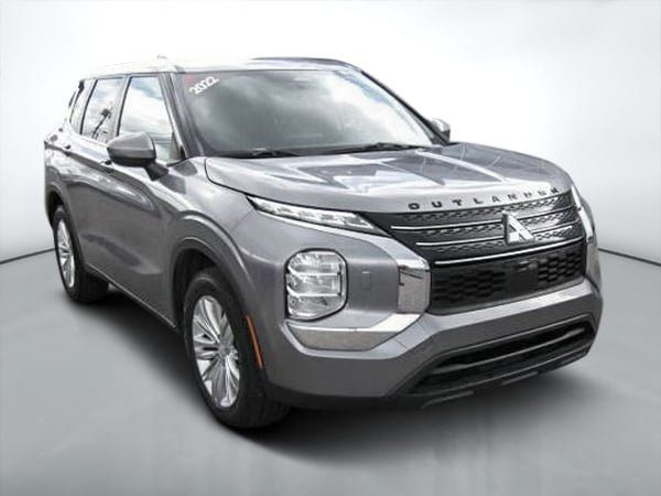 2022 Mitsubishi Outlander ES-0