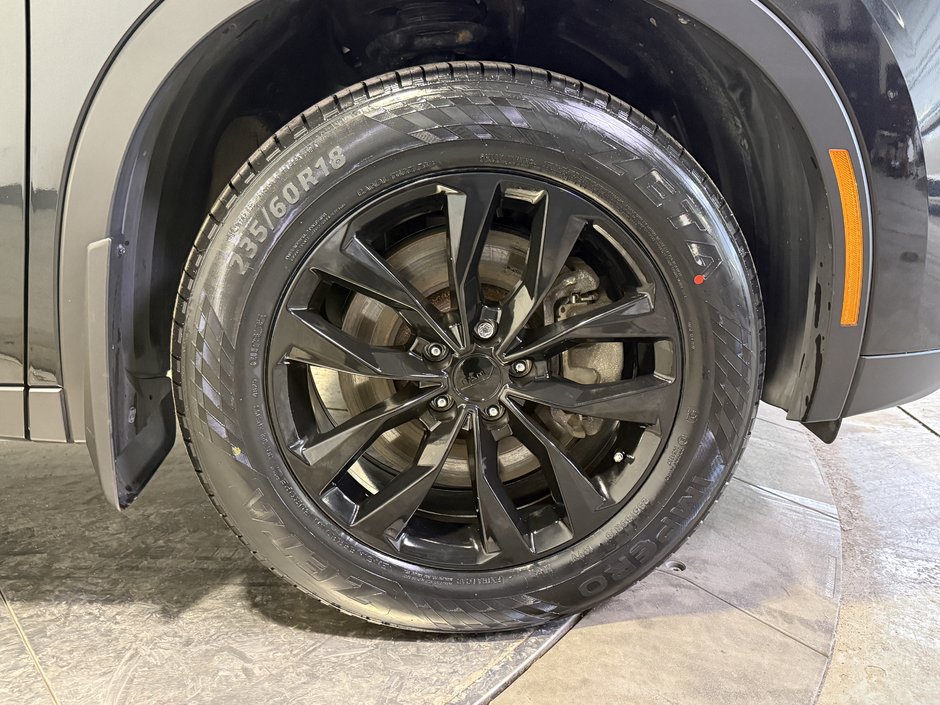 Mitsubishi Outlander SEL 2023-10