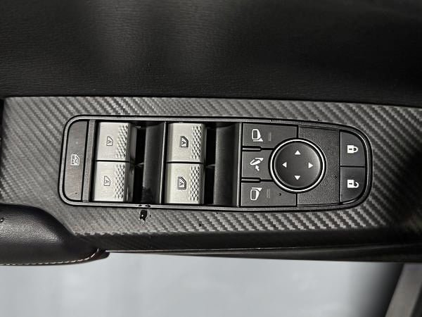 Mitsubishi Outlander SEL 2023-12