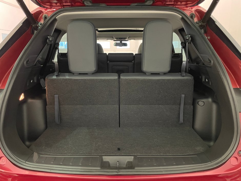 Mitsubishi Outlander SEL AWD / 7 PASSAGERS 2023-30