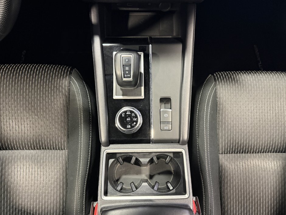 2024 Mitsubishi Outlander SE-23