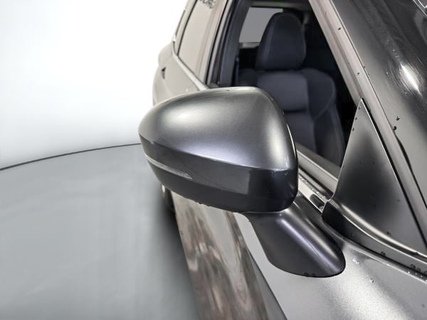 Mitsubishi Outlander ES 2025-8