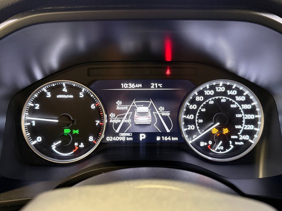 2025 Mitsubishi Outlander ES-18